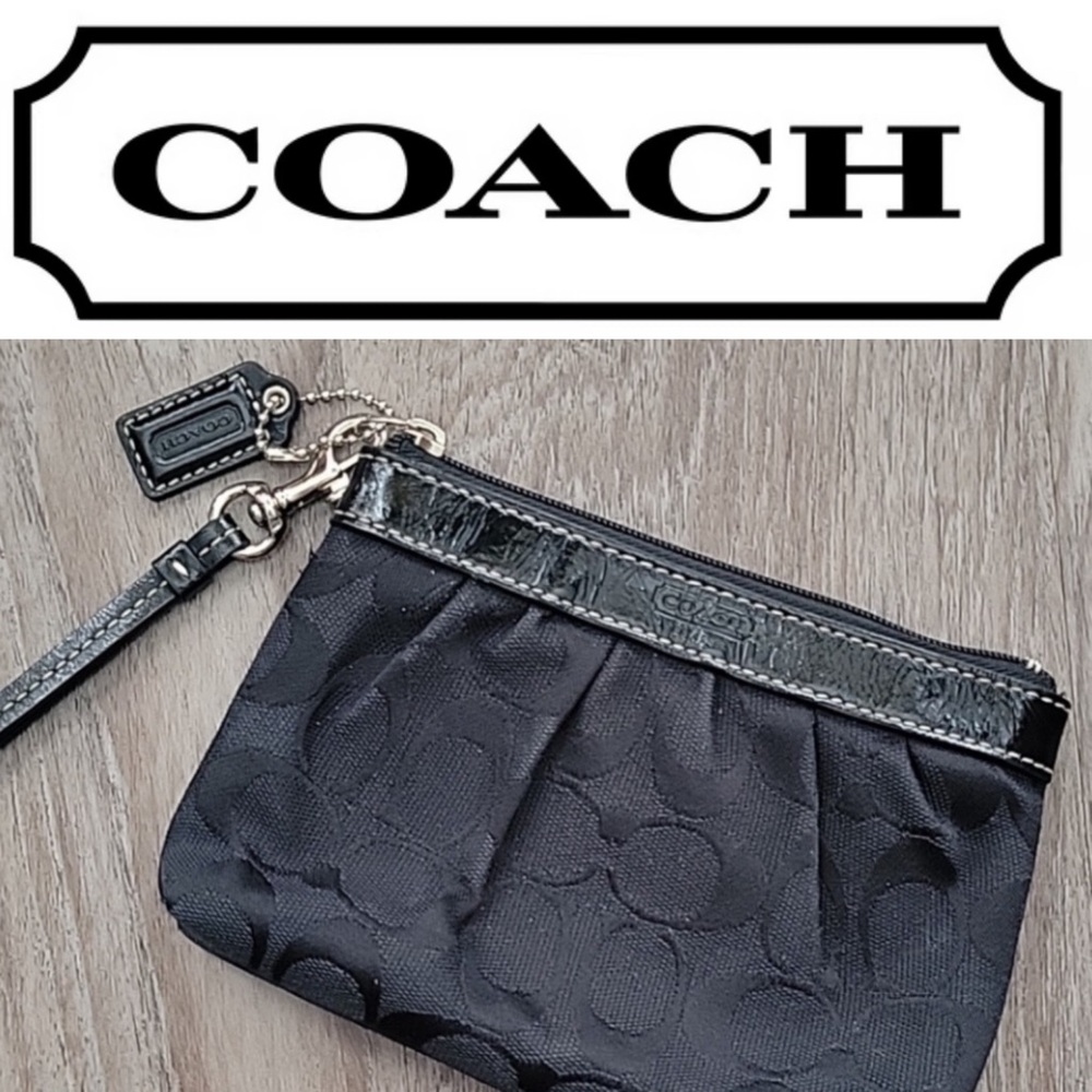 Authentic Coach Signature Black Canvas Wristlet